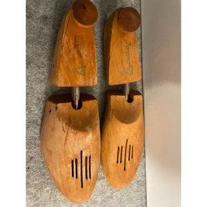 Vintage Amcrest Wood Shoe Stretchers  Size Medium   # 1485